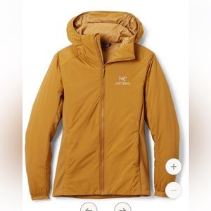 Atom LT insulated hoodie mustard color
